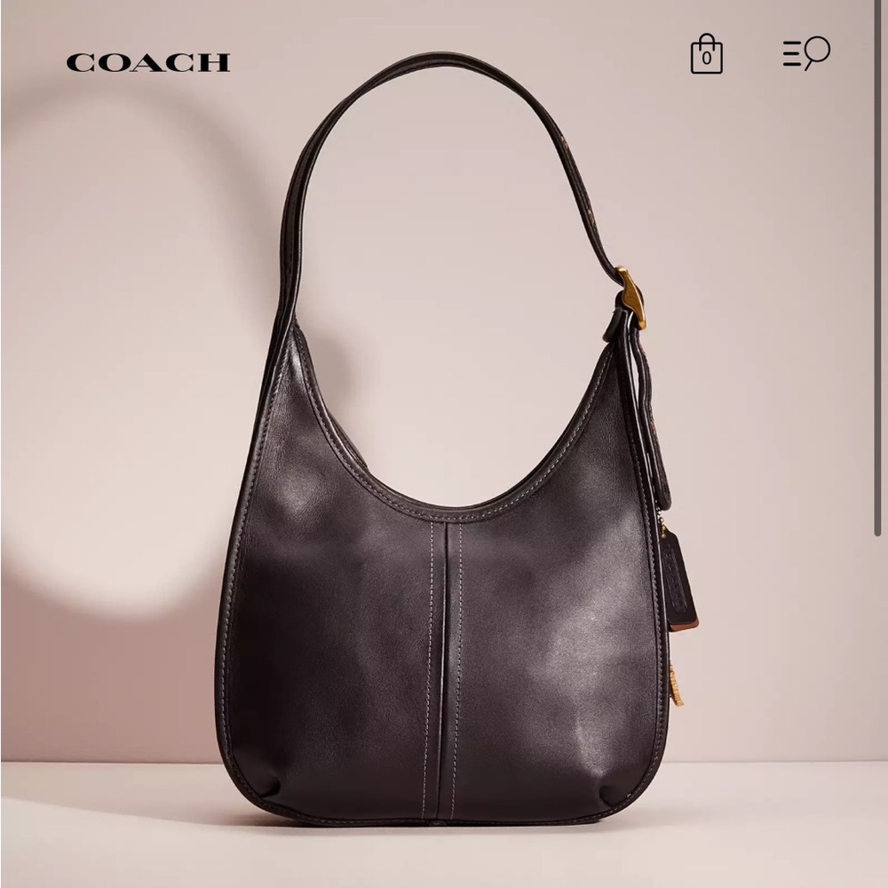 Coach Ergo shoulder back in black